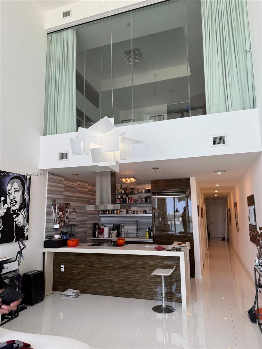 MARQUIS CONDO - Residential