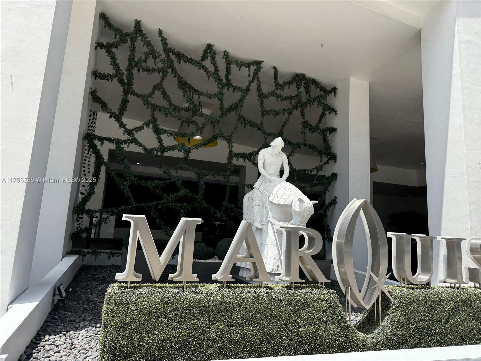 MARQUIS CONDO - Residential