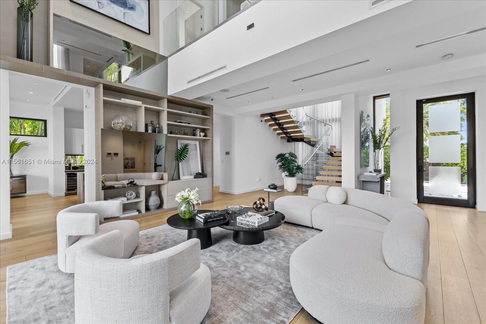 MID GOLF EXTENSION SUB - Residential