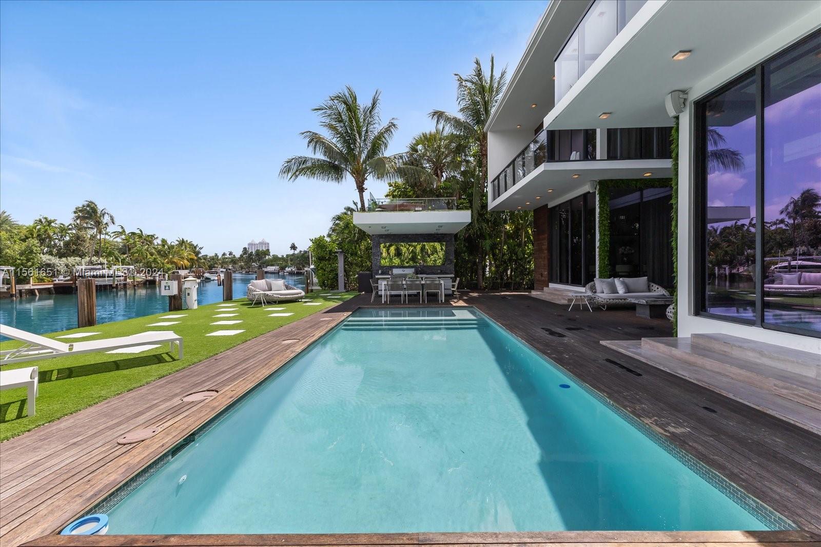 MID GOLF EXTENSION SUB - Residential