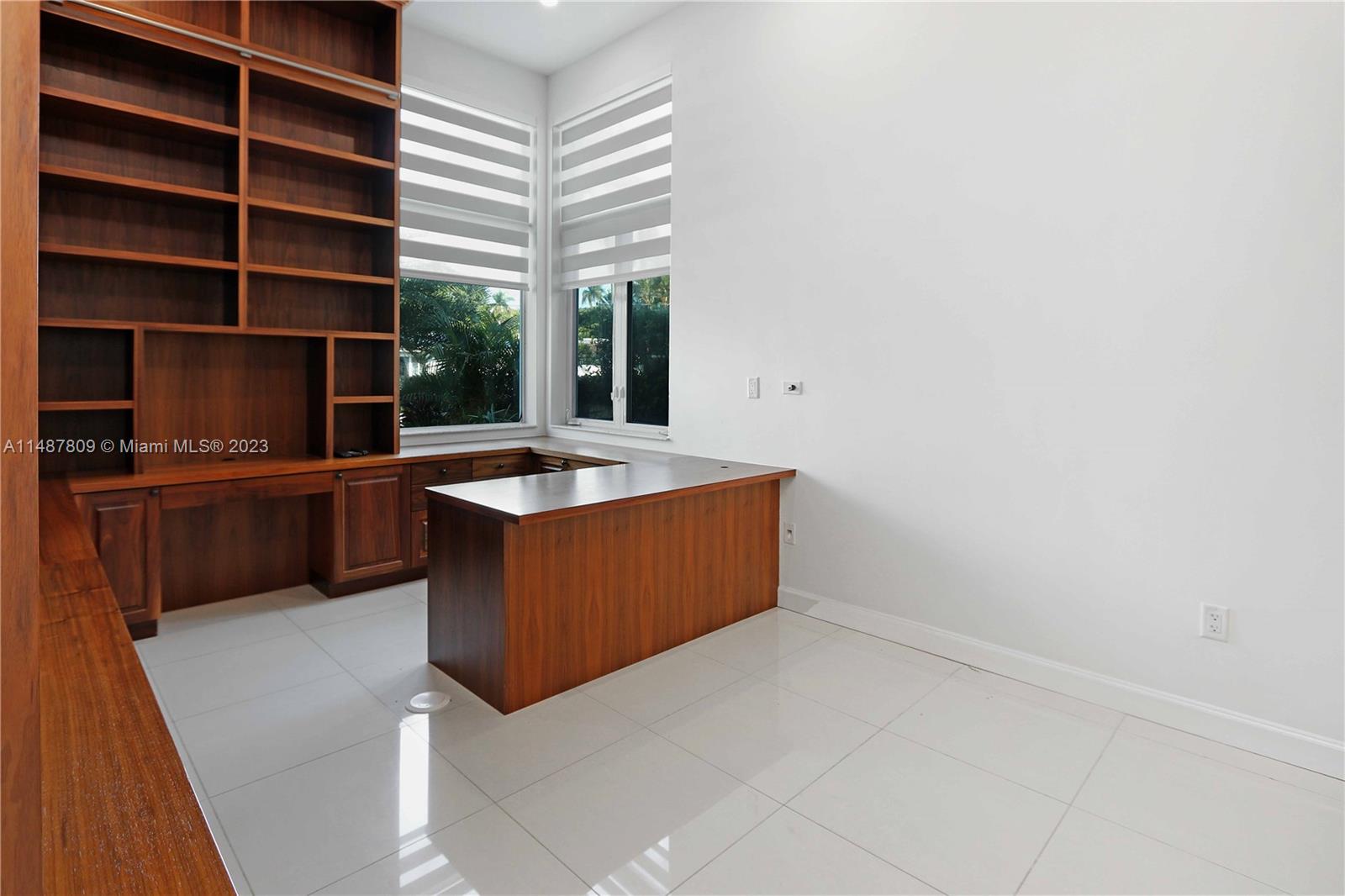 REM FOSTER & SANCHEZ TRAC - Residential