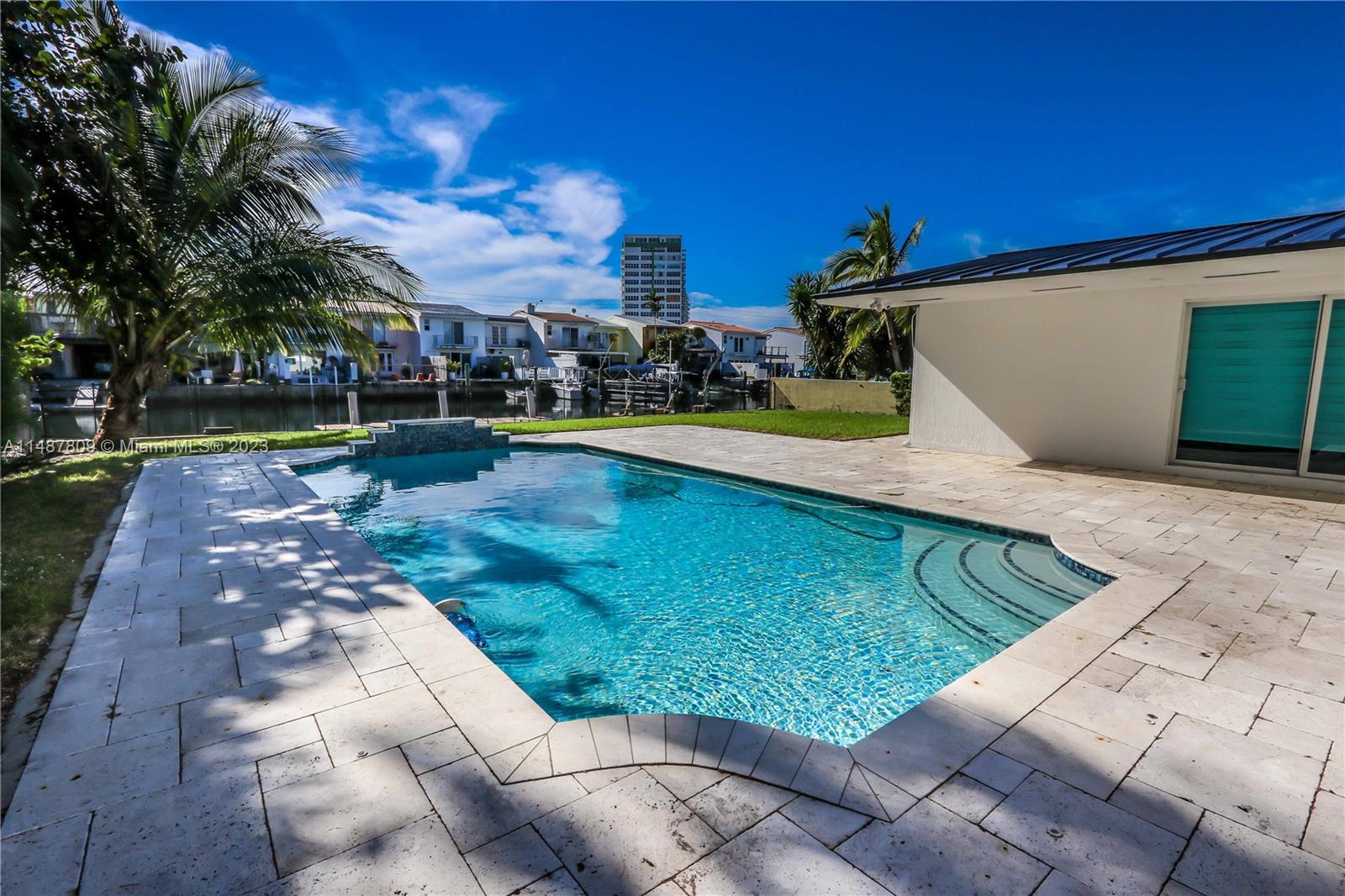 REM FOSTER & SANCHEZ TRAC - Residential