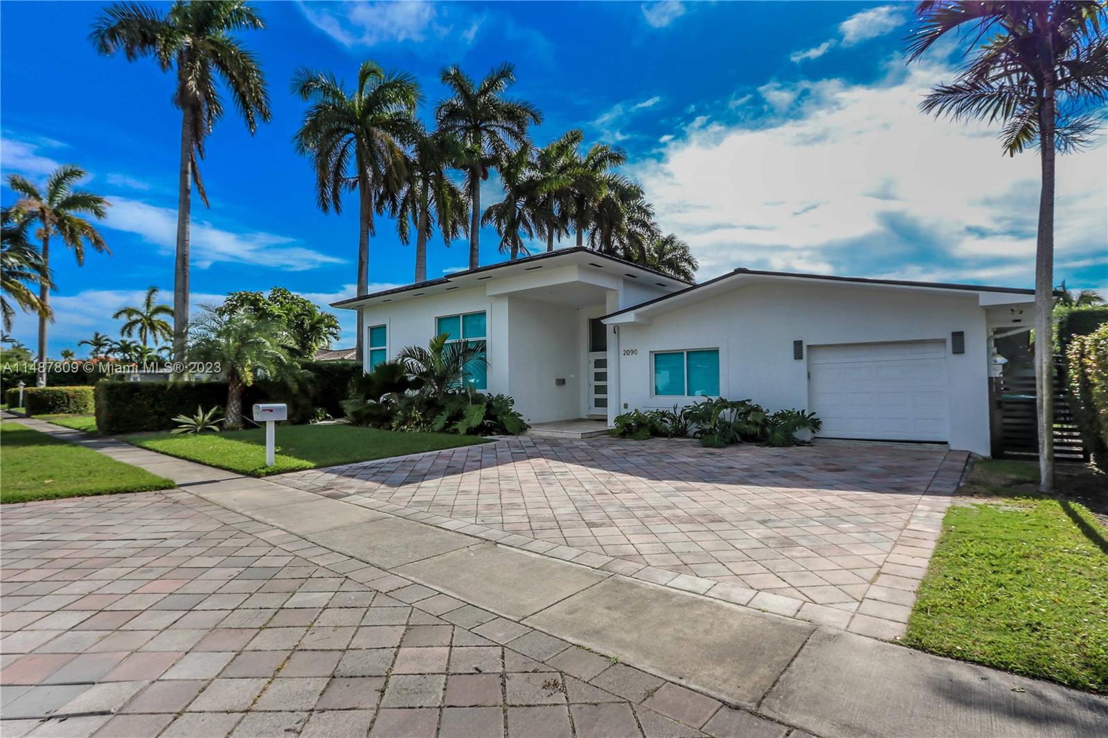 REM FOSTER & SANCHEZ TRAC - Residential