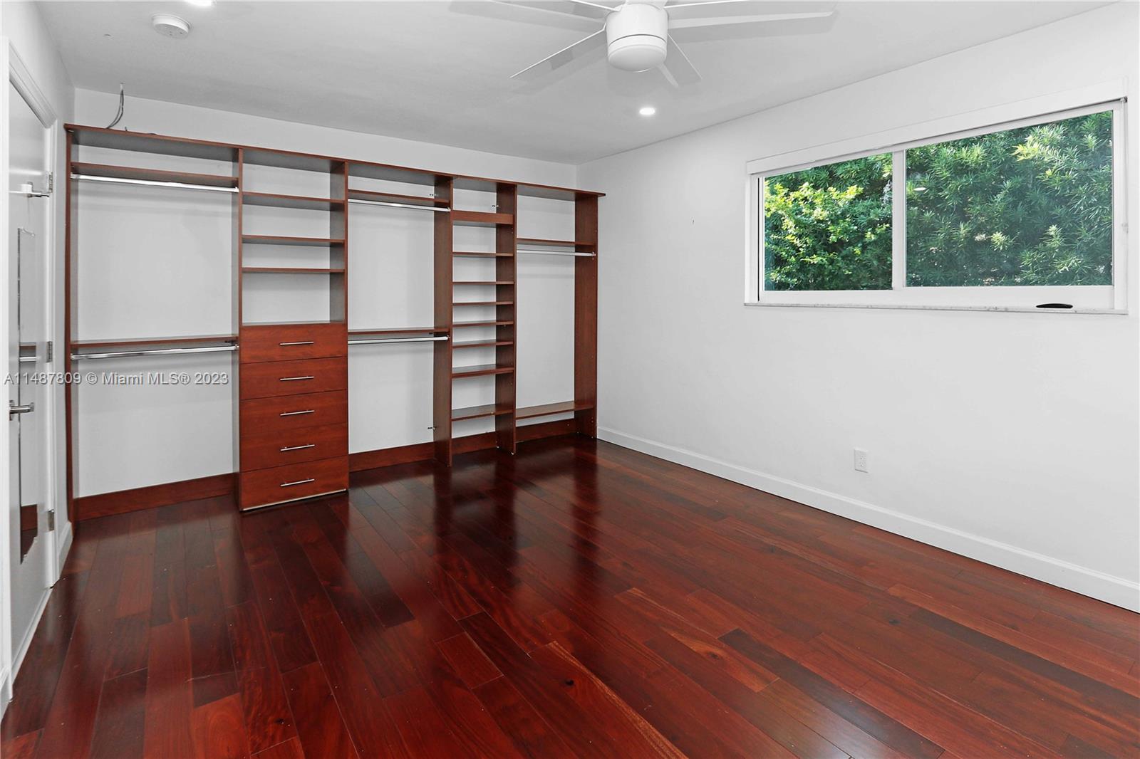 REM FOSTER & SANCHEZ TRAC - Residential