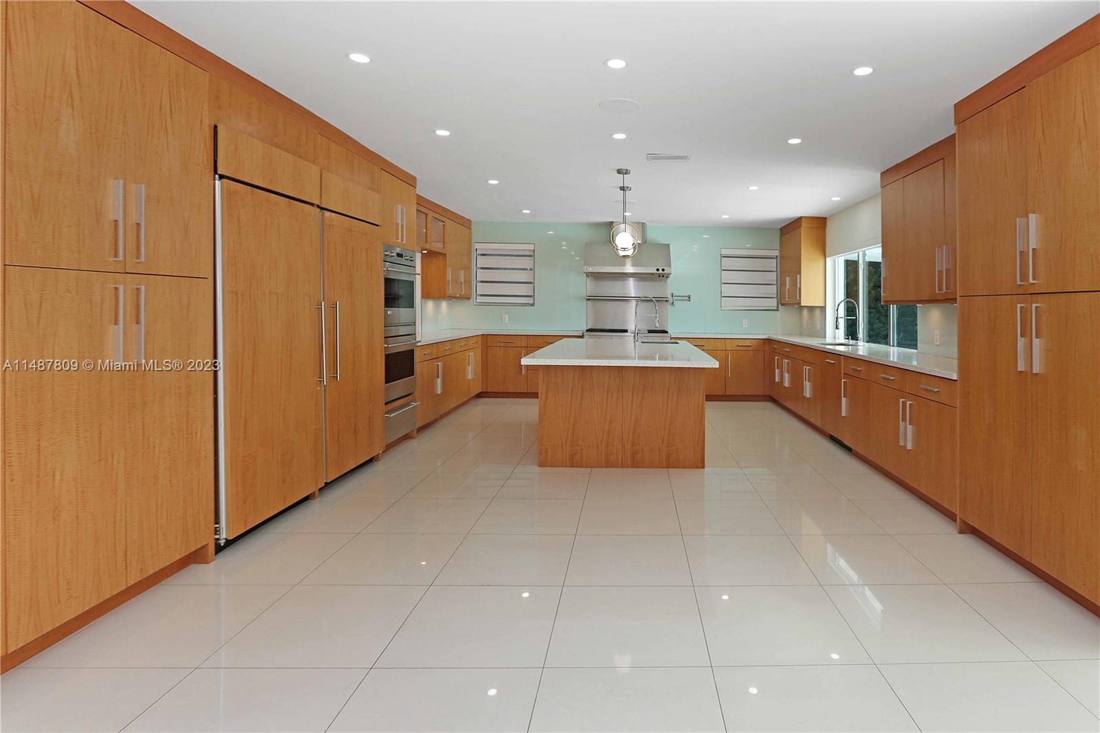 REM FOSTER & SANCHEZ TRAC - Residential