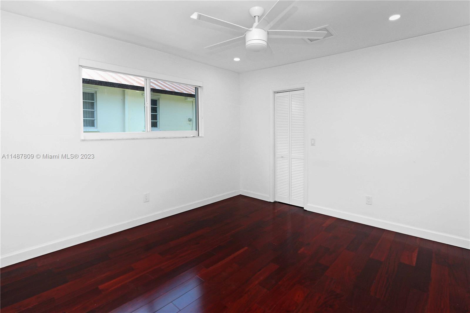 REM FOSTER & SANCHEZ TRAC - Residential