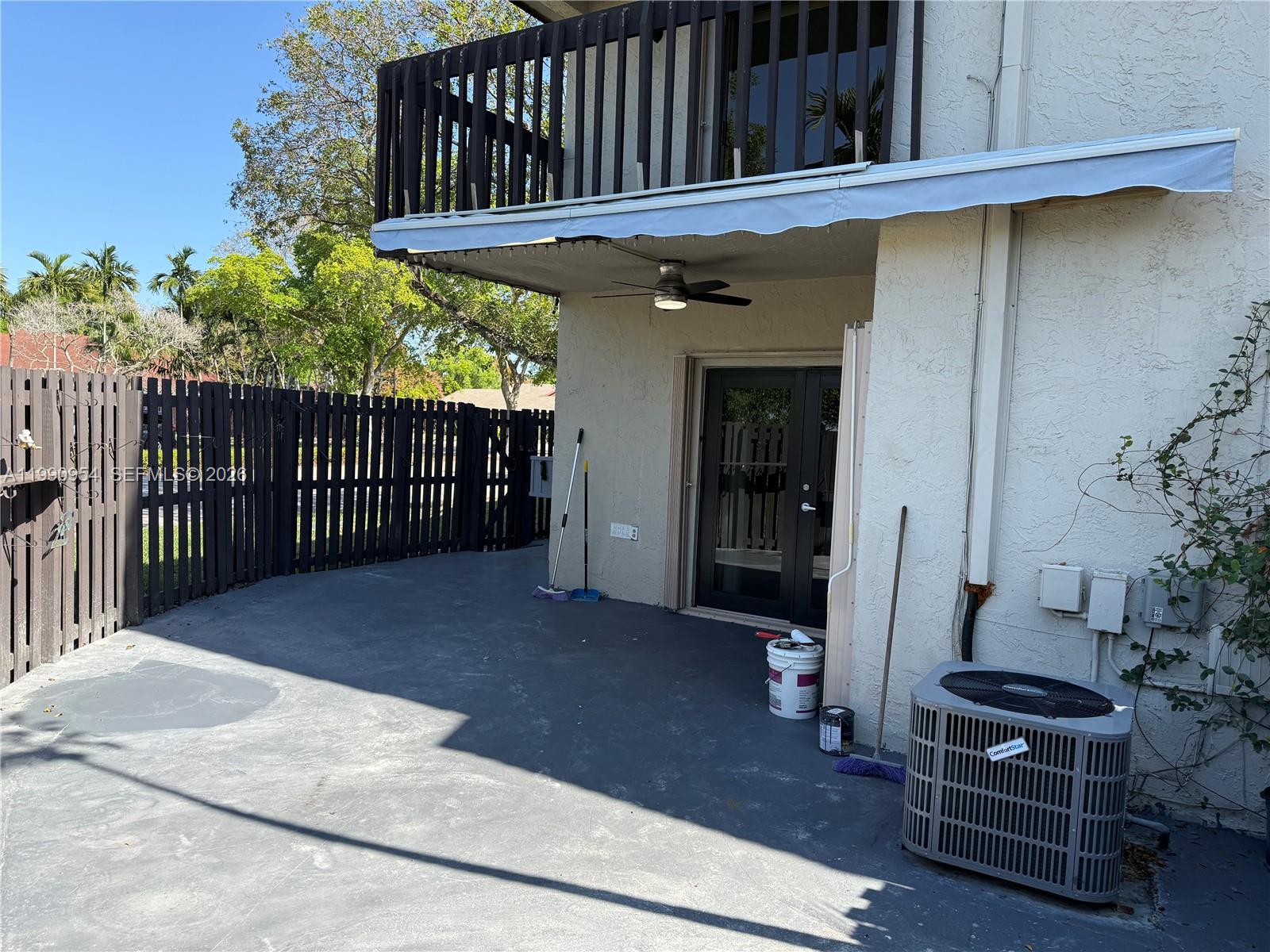 LAKES MEADOW VILG HOMES C - Residential