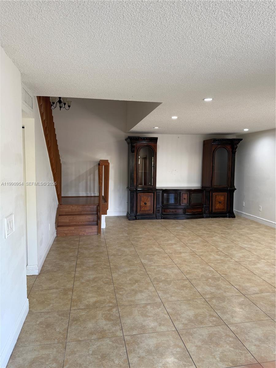 LAKES MEADOW VILG HOMES C - Residential