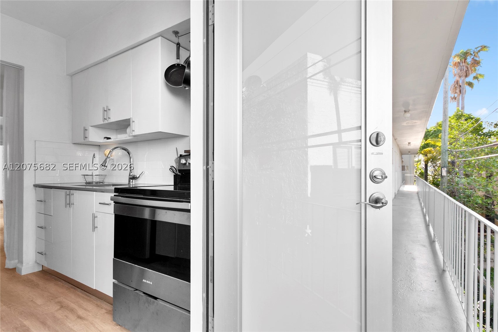 641 Espanola Way 24