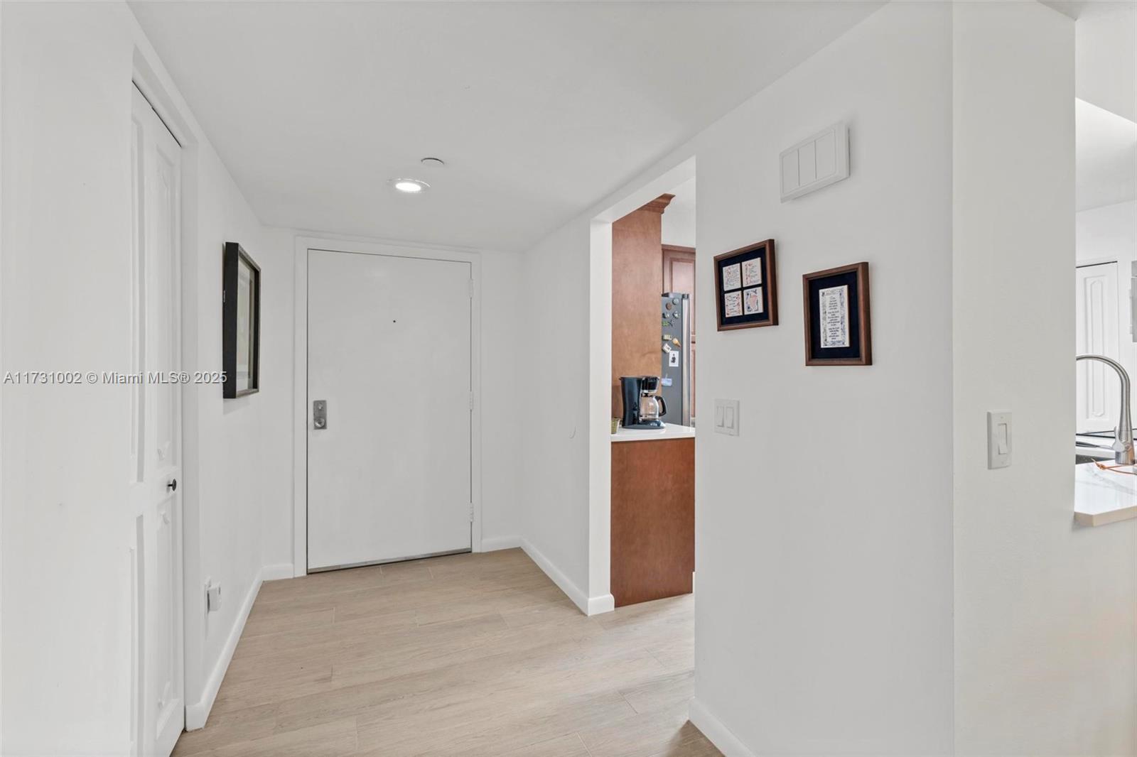 SEAWATCH CONDOMINIUM - Residential Lease