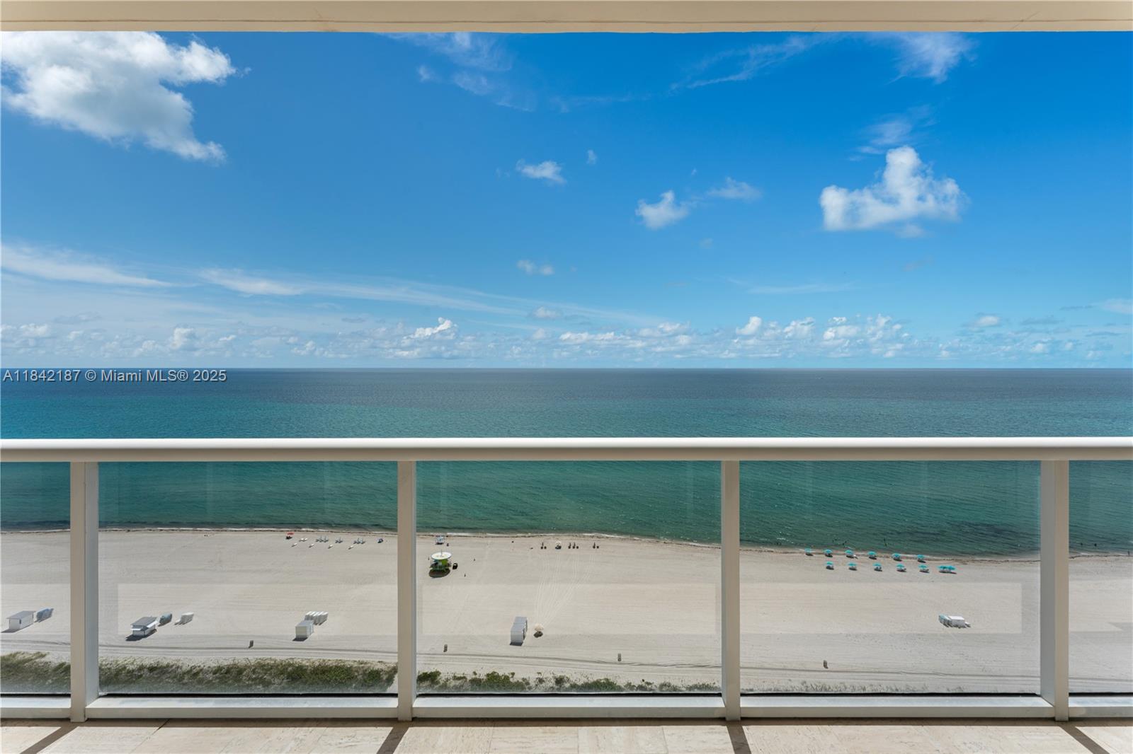 5757 Collins Ave PH-4