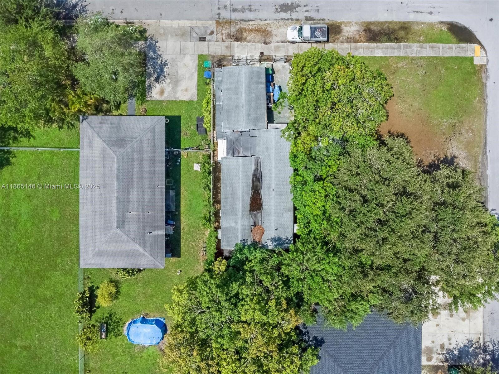 PARA VILLA HEIGHTS - Residential