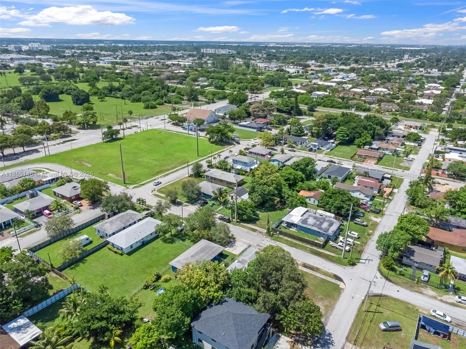 PARA VILLA HEIGHTS - Residential