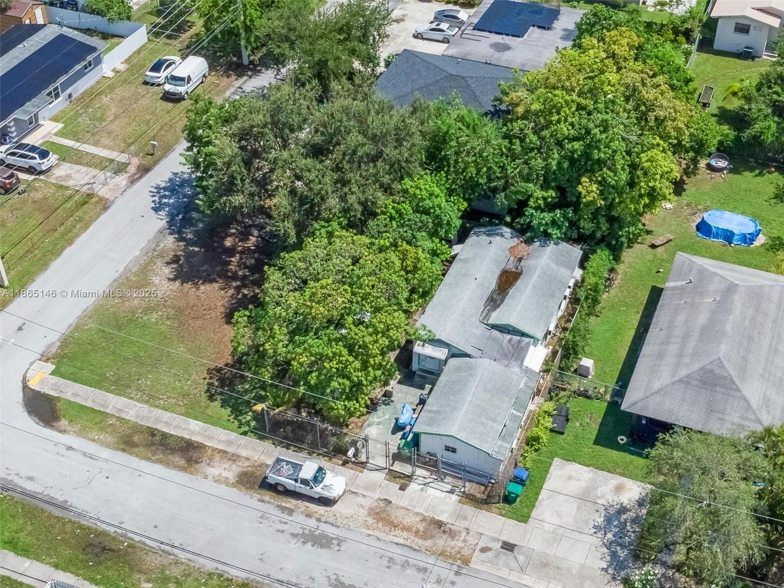 PARA VILLA HEIGHTS - Residential