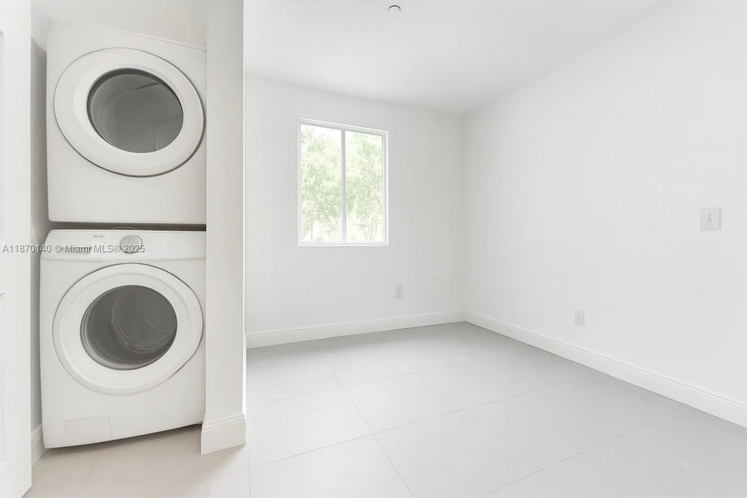 541 NW 33rd St 4