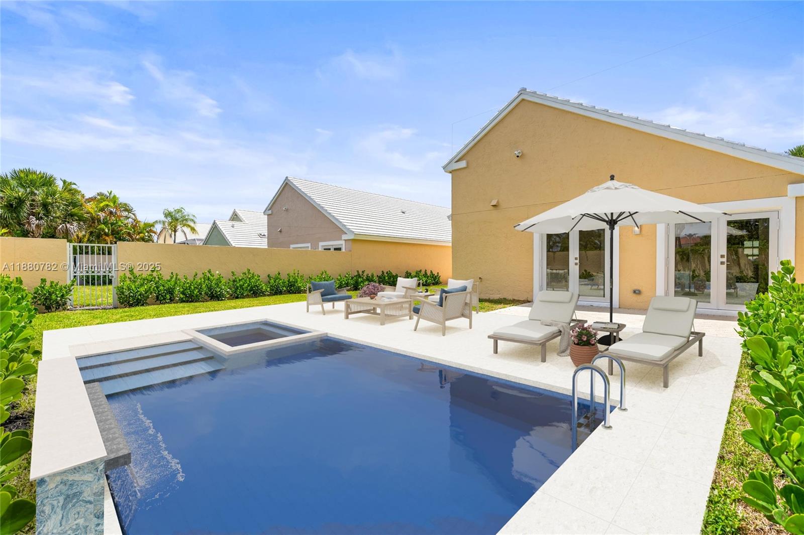 BREAKERS WEST 13 - Residential