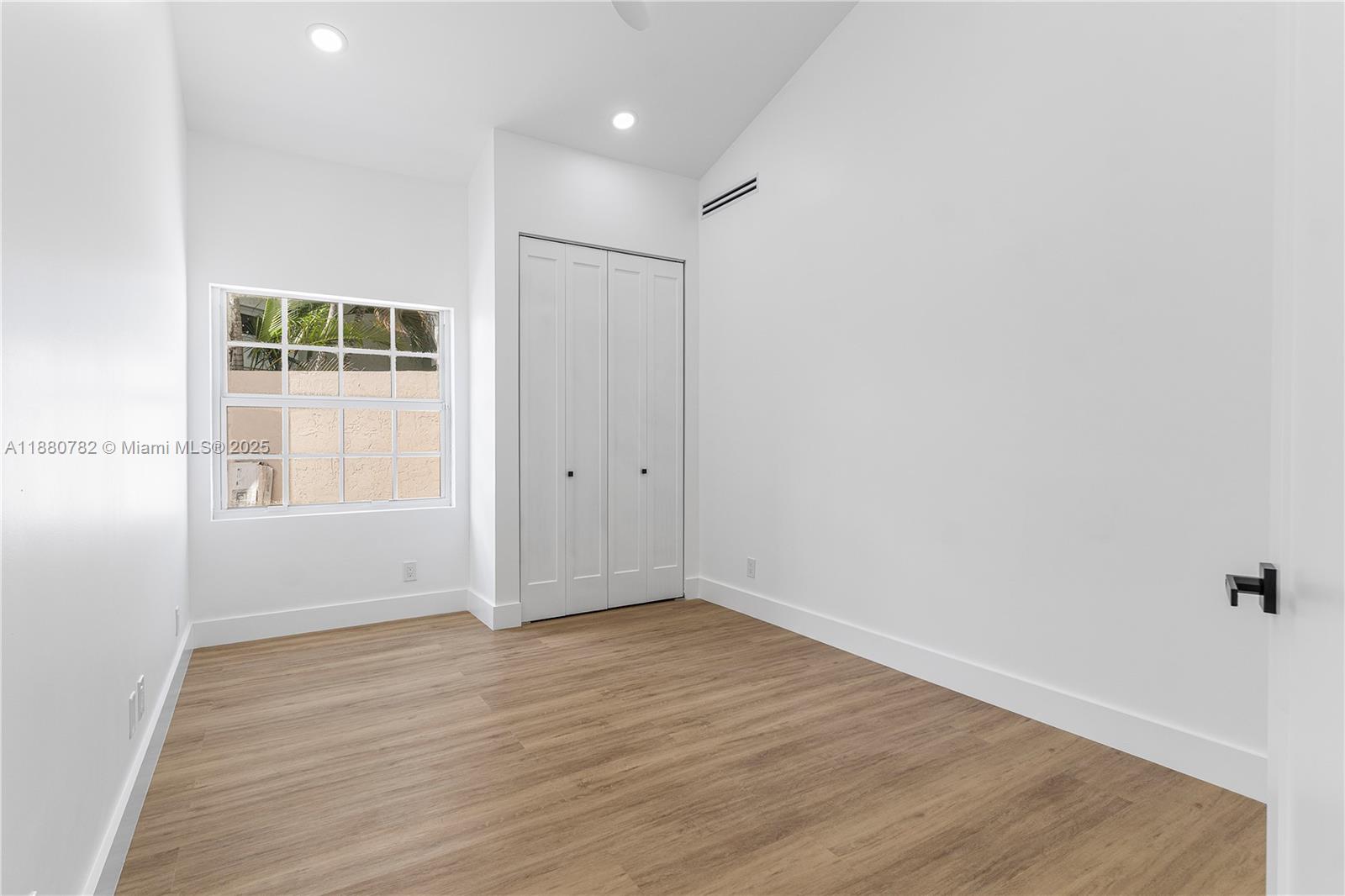 BREAKERS WEST 13 - Residential