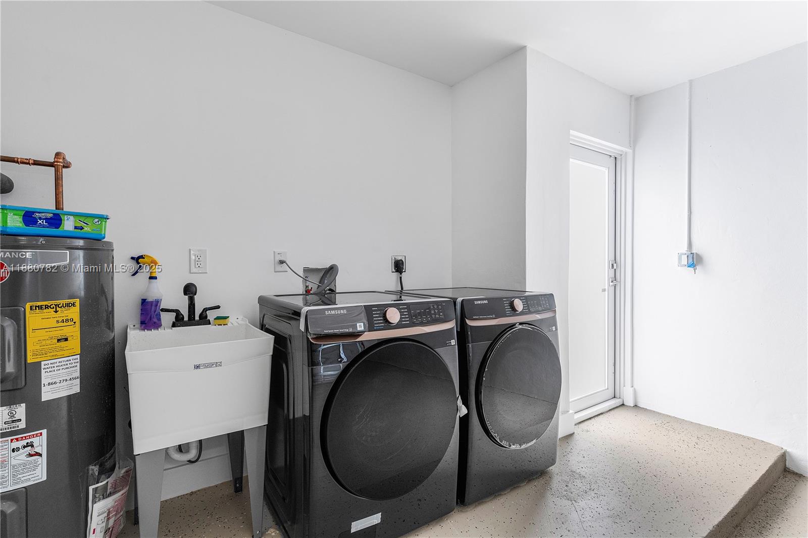 BREAKERS WEST 13 - Residential