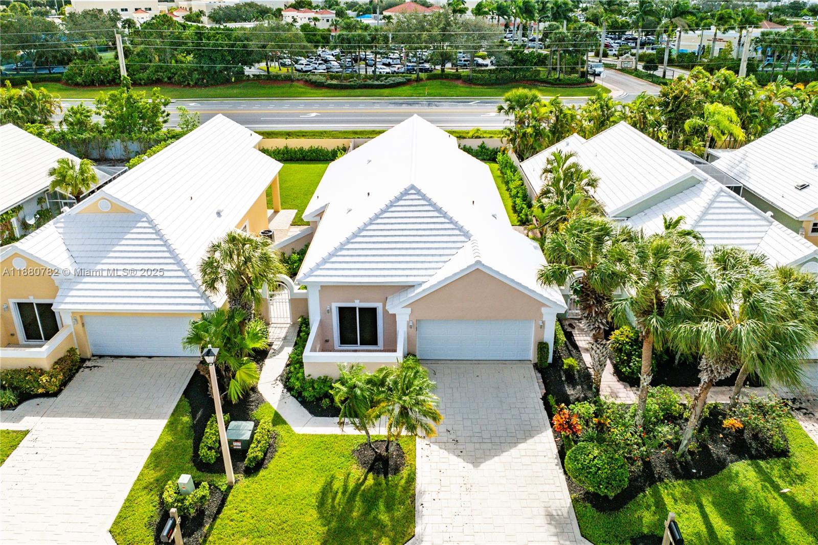 BREAKERS WEST 13 - Residential