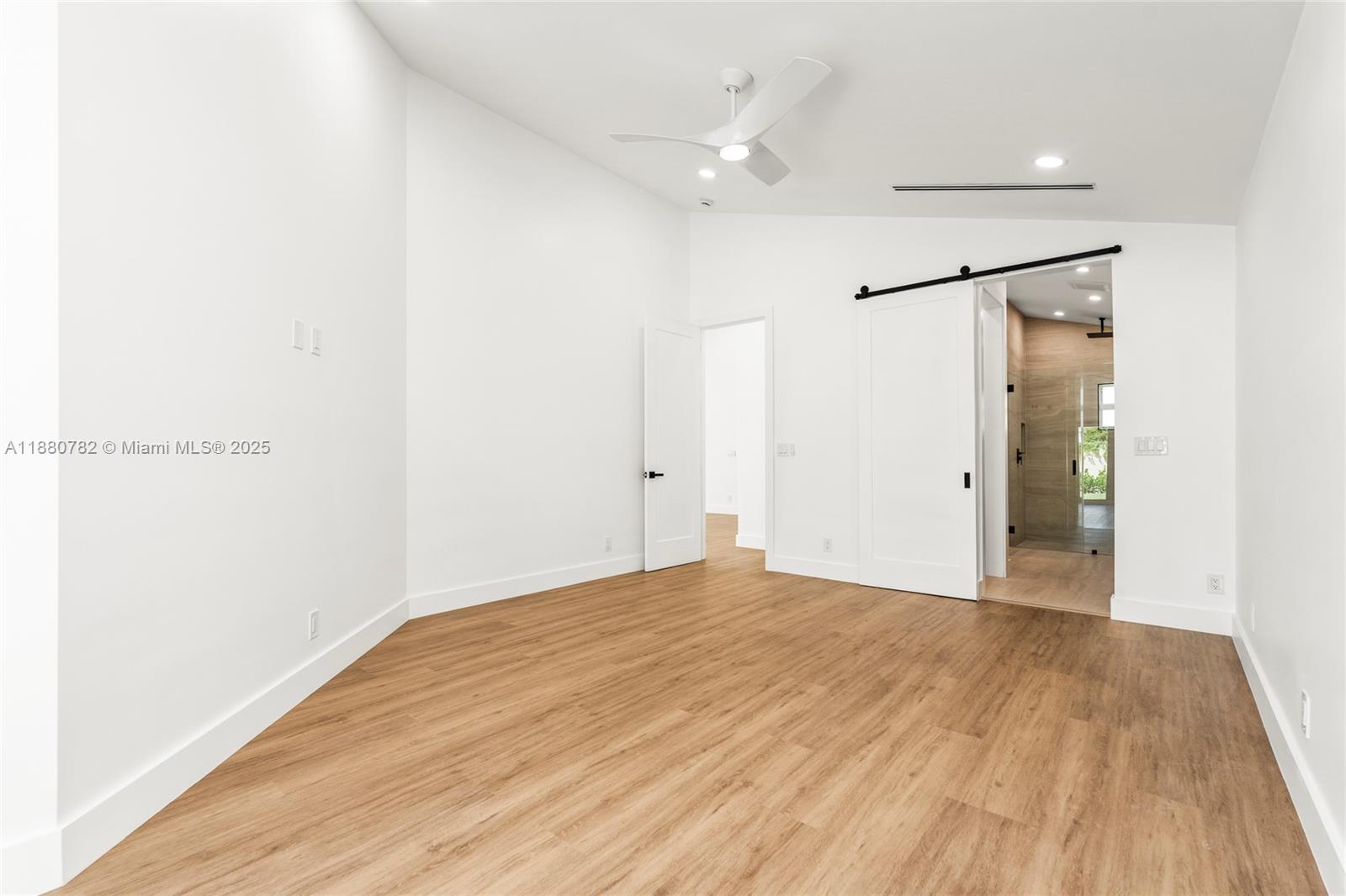 BREAKERS WEST 13 - Residential