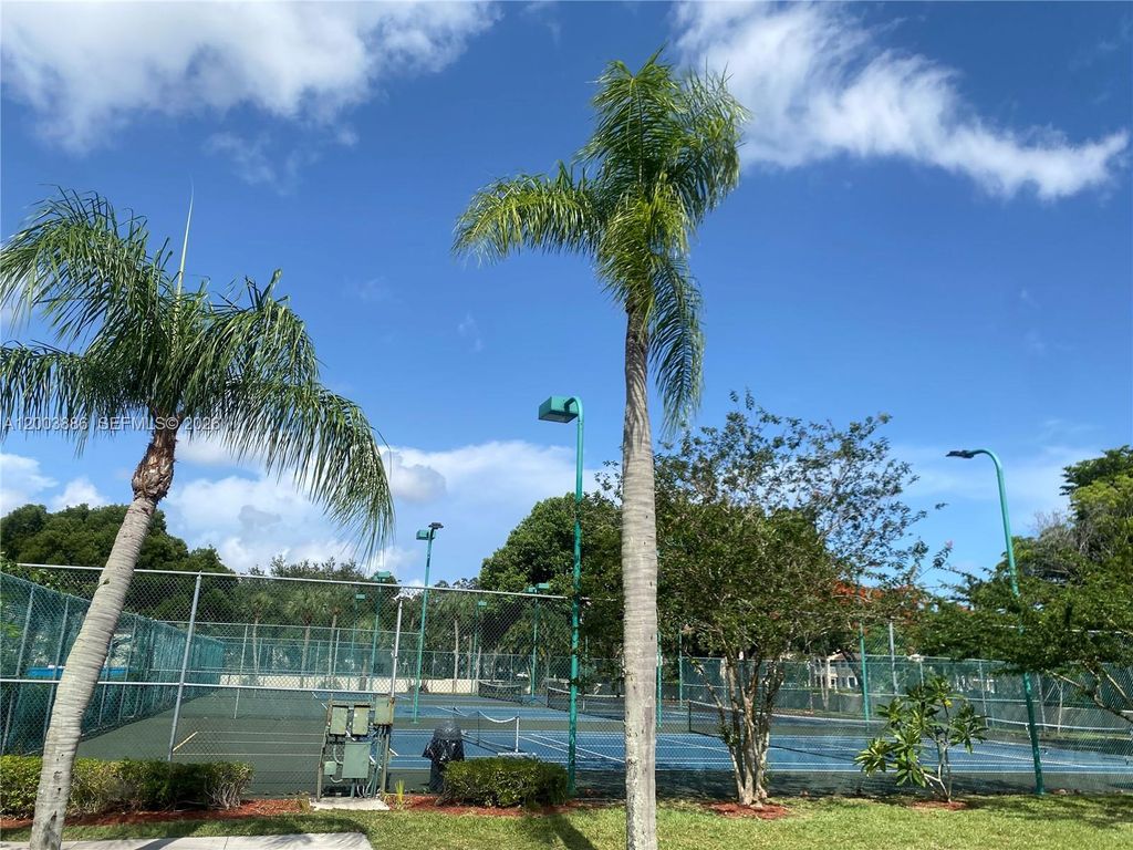 Photo of 514 Gardens Dr #101, Pompano Beach, FL 33069 (MLS # A12003886)