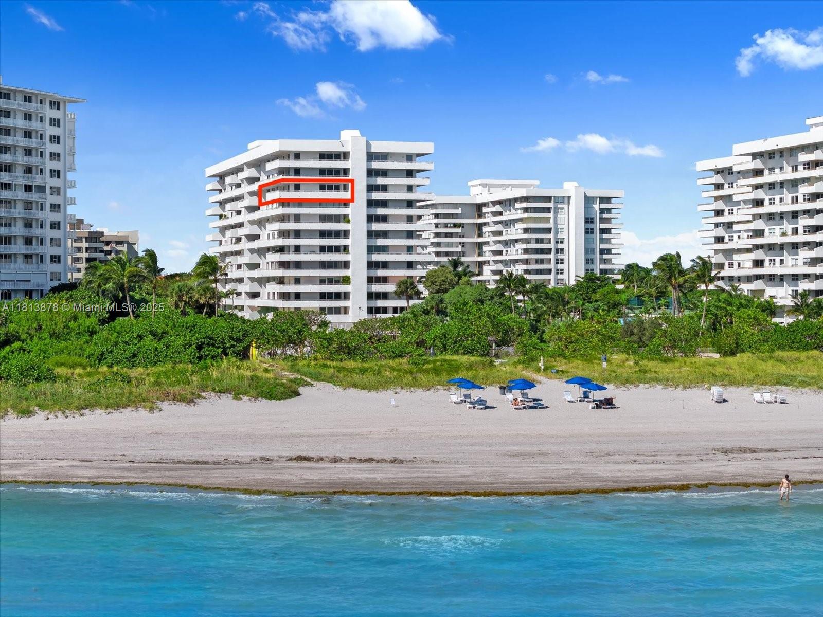 COMMODORE CLUB SOUTH COND - Residential Lease