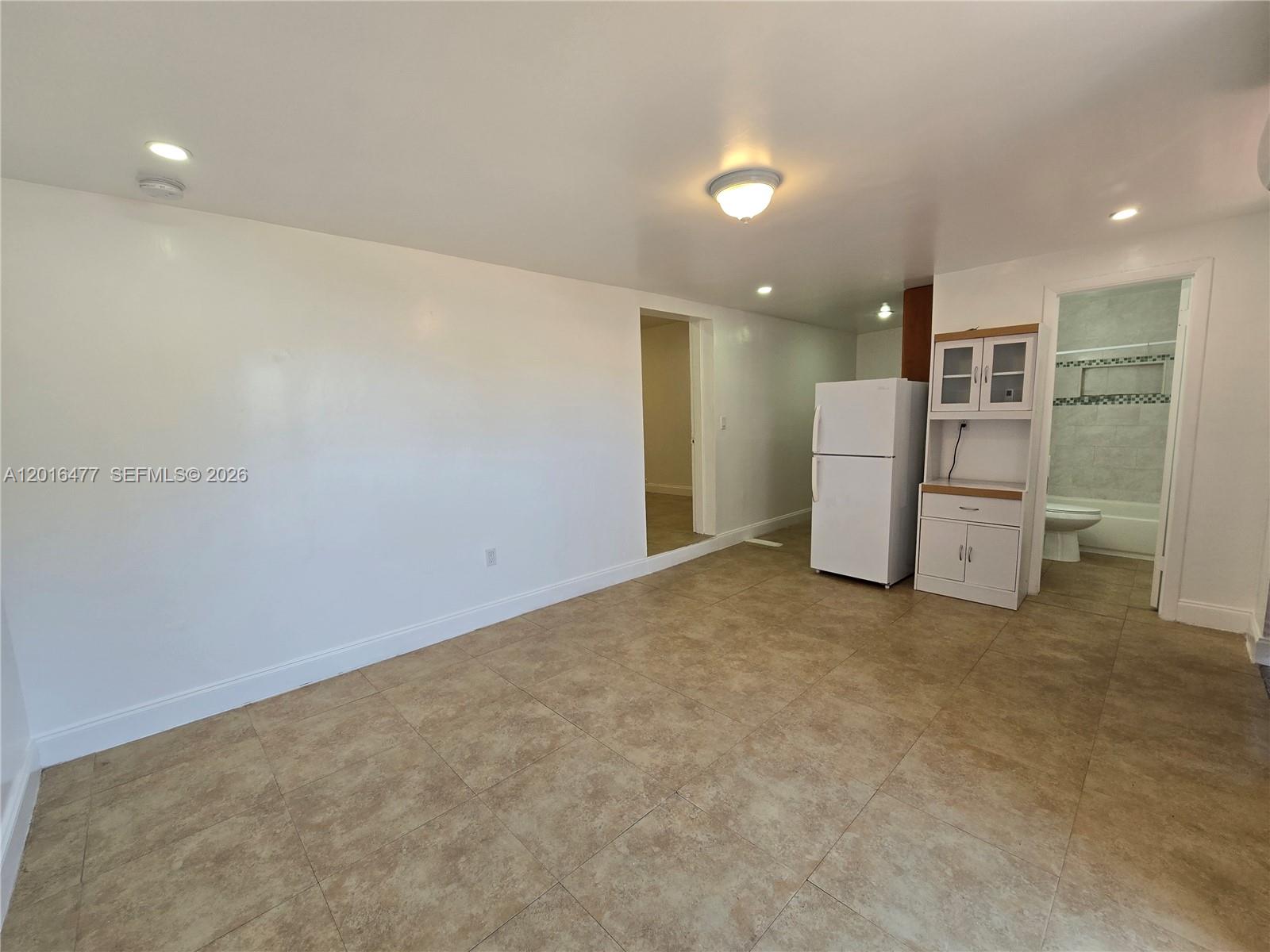 OVERBROOK PARK - Residential Lease