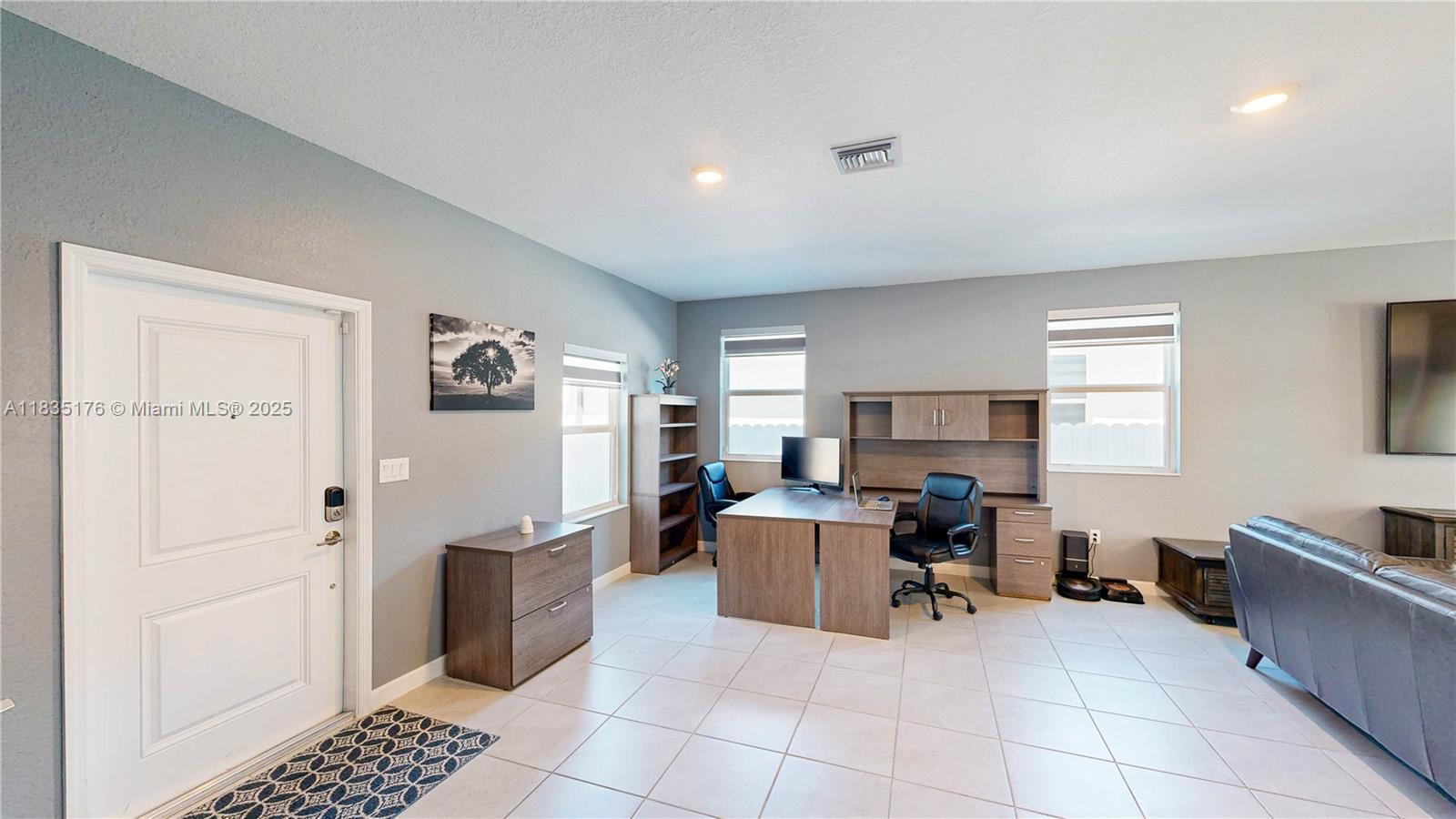 SIENA NORTH - Residential