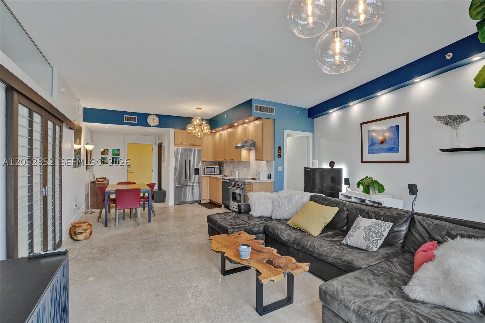 2001 Meridian Ave 308