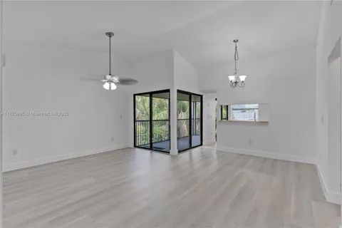 MLS: A11765895