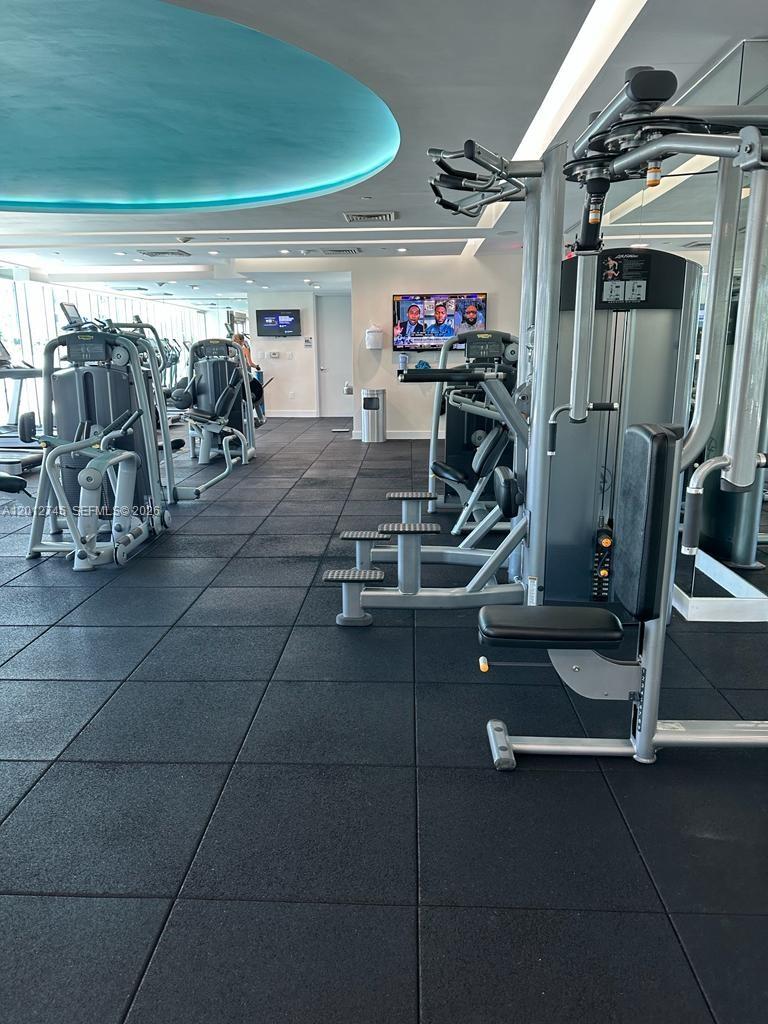500 BRICKELL WEST CONDO - Residential Lease