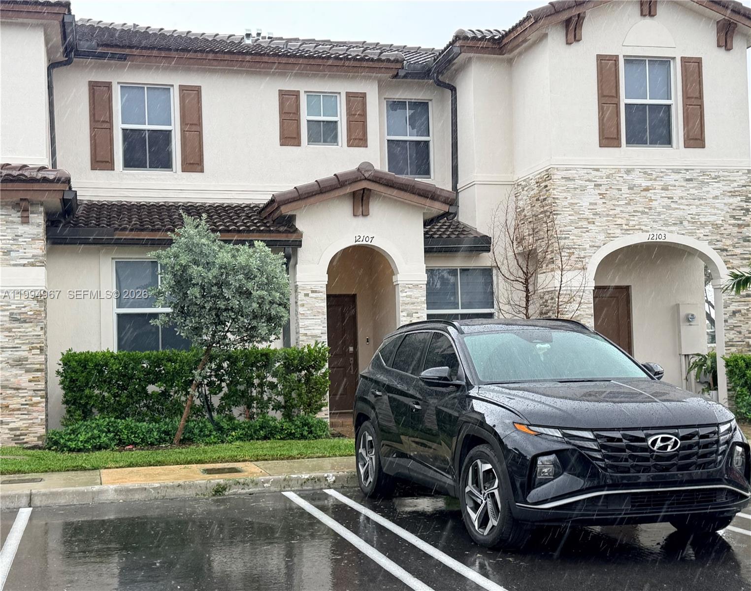 GOLF PARK SEC 1 - Residential Lease