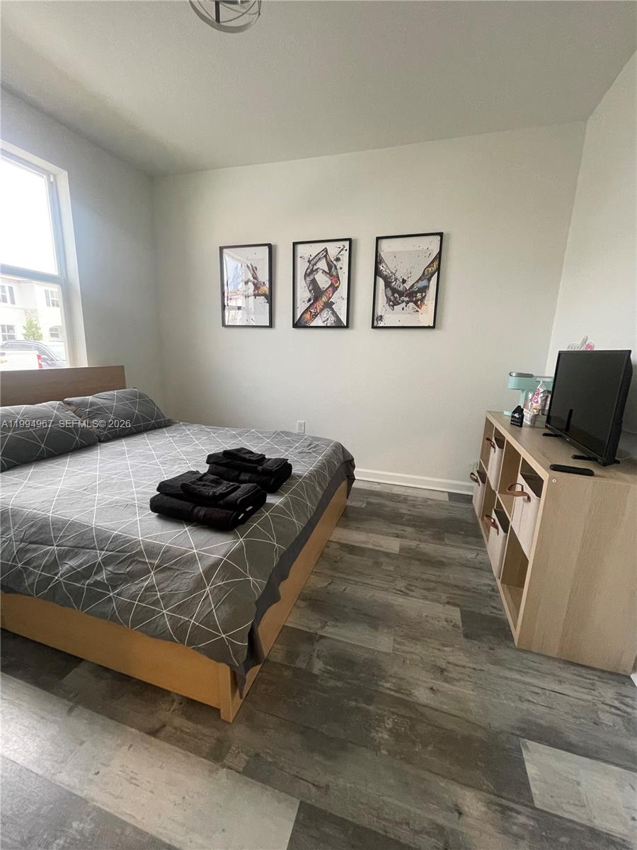 GOLF PARK SEC 1 - Residential Lease