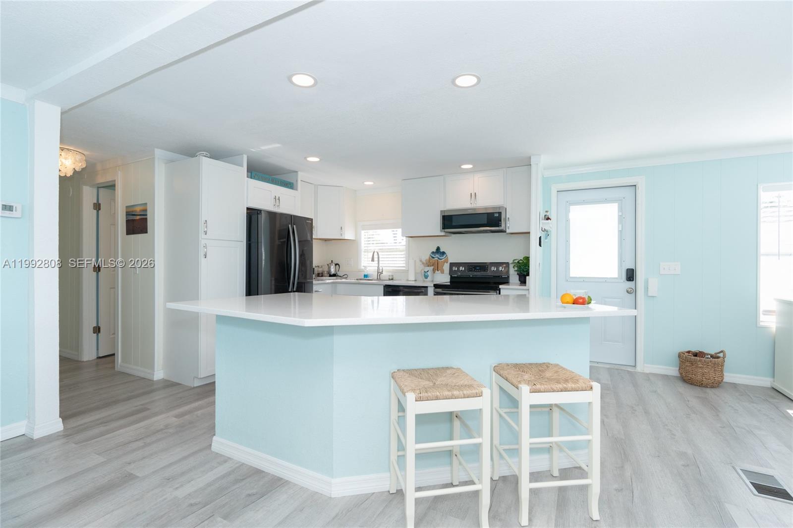 Pine Lake - Residential