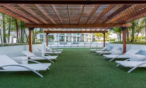 Tiny photo for 92 SW 3rd St #2510, Miami, FL 33130 (MLS # A12008911)