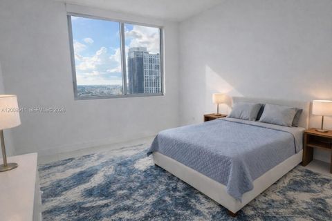 Tiny photo for 92 SW 3rd St #2510, Miami, FL 33130 (MLS # A12008911)