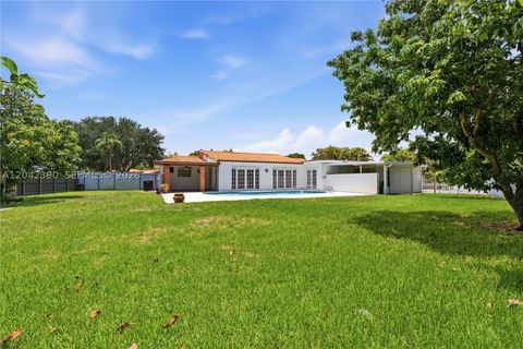 Tiny photo for 8197 W 14th Ct, Hialeah, FL 33014 (MLS # A12042390)