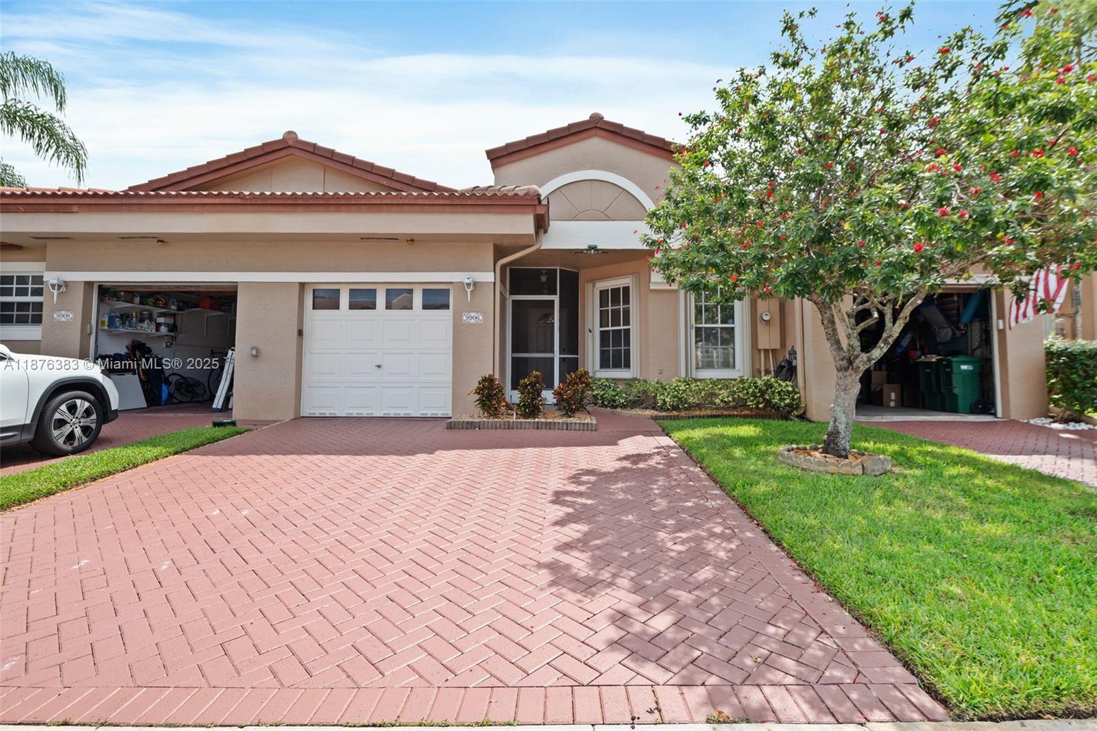 THIS VILLA HAS THE WOW EFFECT THE MOMENT YOU OPEN THE FRONT DOOR! SPACIOUS SOCIAL AREA, COVERED AND SCREENED IN BACK PATIO FOR OUTDOOR LIVING. VARIOUS SKY LIGHTS BRING IN NATURAL LIGHT. ROOM IN FRONT OF KITCHEN CAN BE A DEN OR DINING ROOM. EAT-IN KITCHEN.LARGE LAUNDRY ROOM. GARAGE HAS LOTS OF STORAGE SPACE. NICE COMMUNITY POOL WITH COVERED AREA. A/C IS 3 YEARS OLD. ENJOY THE LIFESTYLE IN THIS 55+ COMMUNITY. COURTESY BUS TAKES YOU TO CLUBHOUSE AND MANY SHOPPING CENTERS.OVER 70 CLUBS.CLUBHOUSE HAS INDOOR AND OUTDOOR POOL, STATE OF THE ART GYM WITH CLASSES HOURLY WITH INSTRUCTORS. BILLARD ROOM, HOBBY ROOMS, PARTIES AND SOCIAL EVENTS EVERY DAY FOR YOUR ENJOYMENT.THE PALACE THEATER HAS LIVE SHOWS ON WEEKENDS,FREE MOVIES DURING THE WEEK. PICKLE BALL AND TENNIS COURTS.DEED TO CLUB PAID.