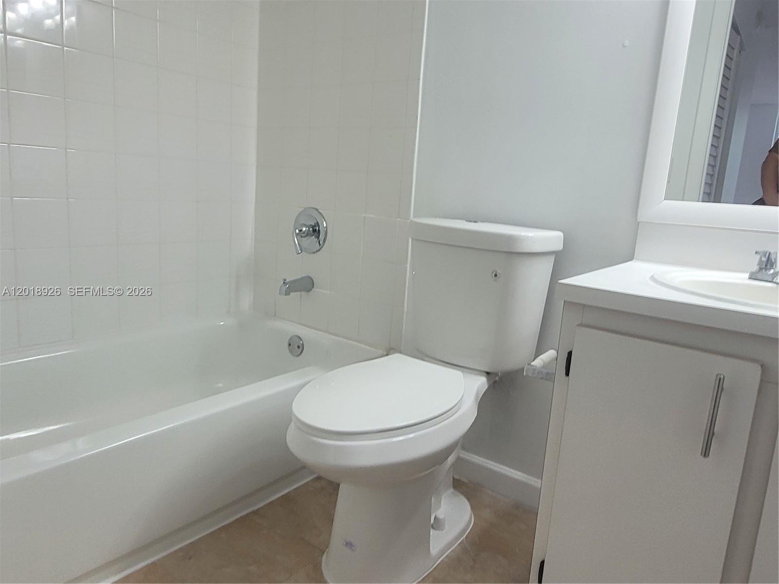LAKES OF JACARANDA CONDO - Residential