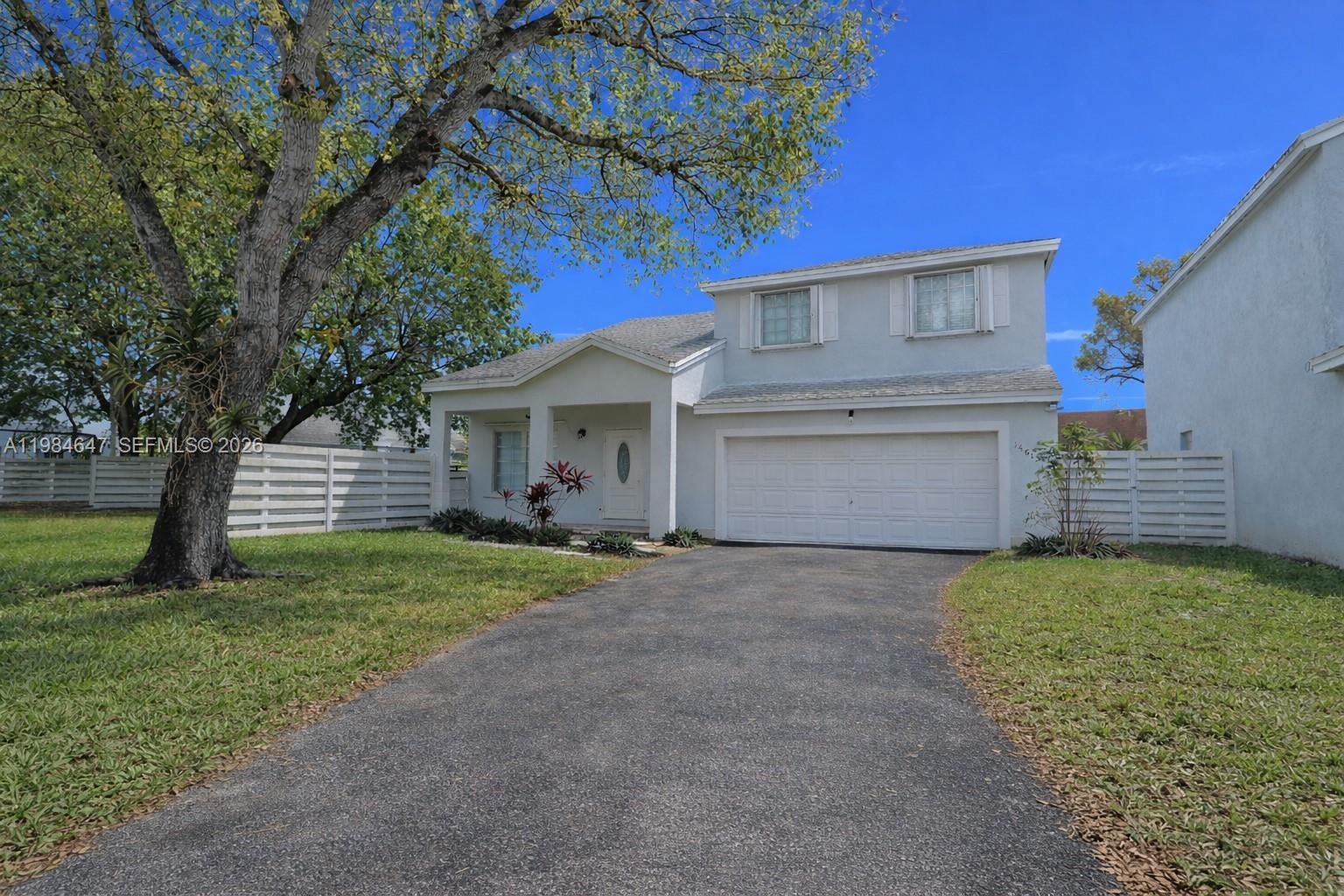 COUNTRY WALK WEST SEC 1 - Residential