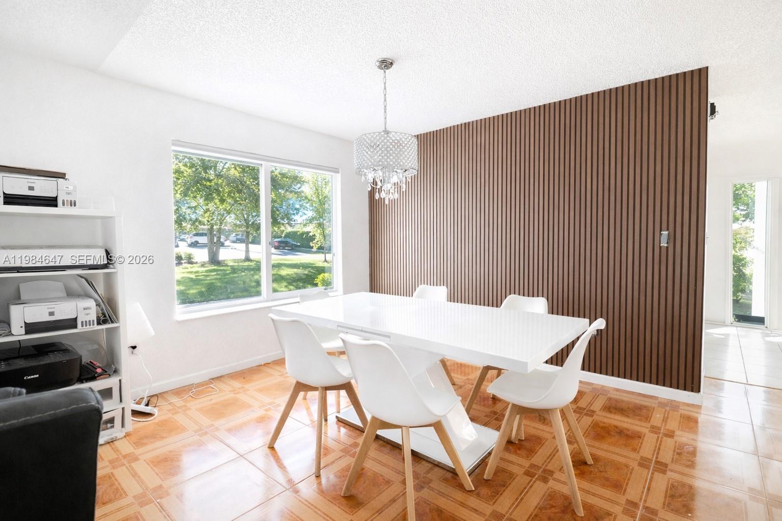 COUNTRY WALK WEST SEC 1 - Residential