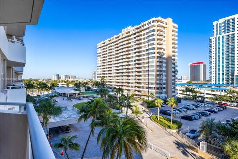1985 S Ocean Dr 5M Hallandale Beach FL 33009