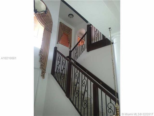 Isles At Weston 171-40 B - Residential