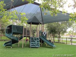 Isles At Weston 171-40 B - Residential