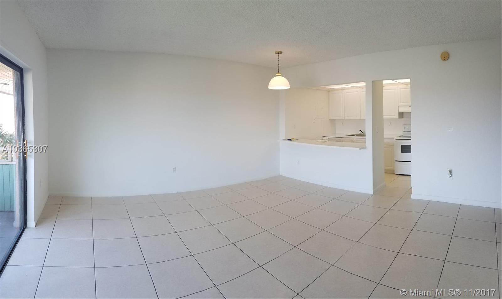 LAKEVIEW GARDENS CONDO - Residential