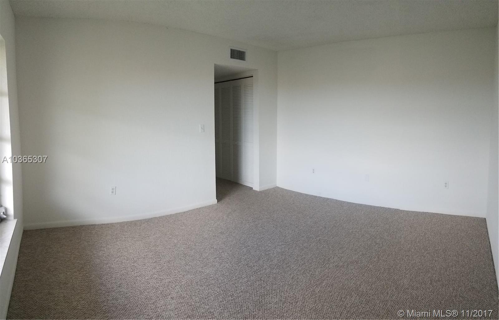 LAKEVIEW GARDENS CONDO - Residential