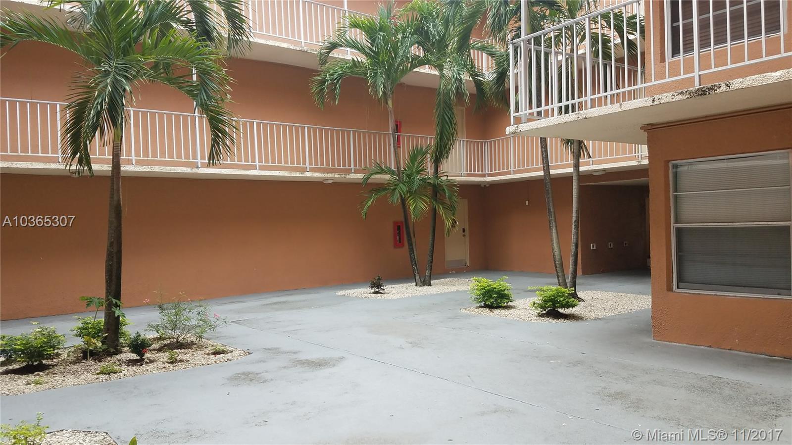 LAKEVIEW GARDENS CONDO - Residential