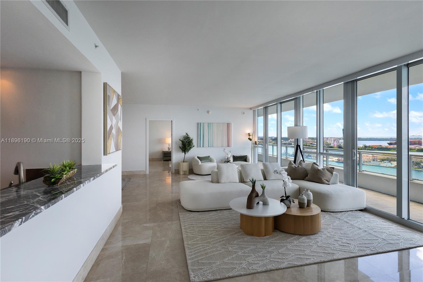 THE BENTLEY BAY CONDO - Residential Lease