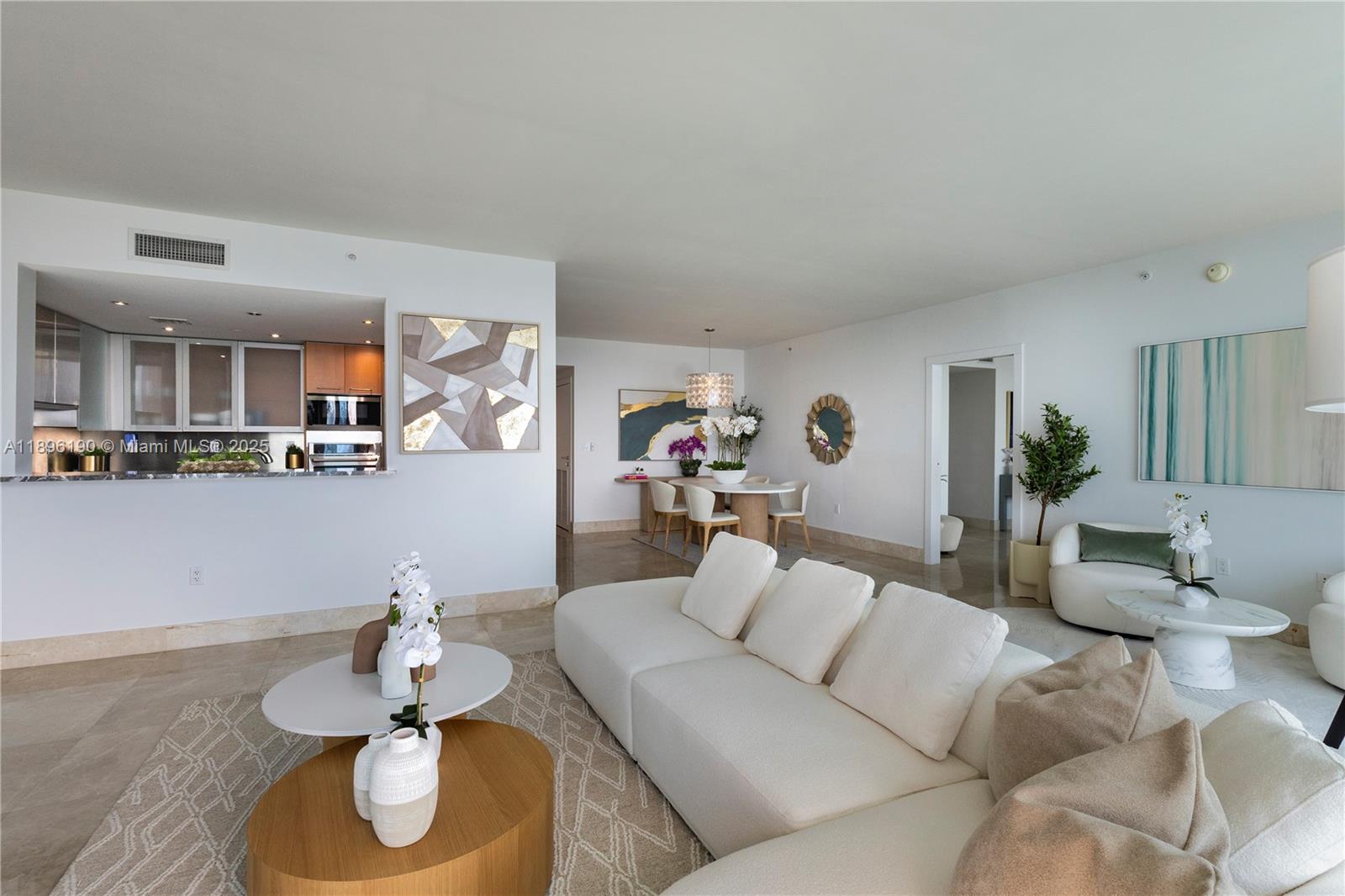 THE BENTLEY BAY CONDO - Residential Lease