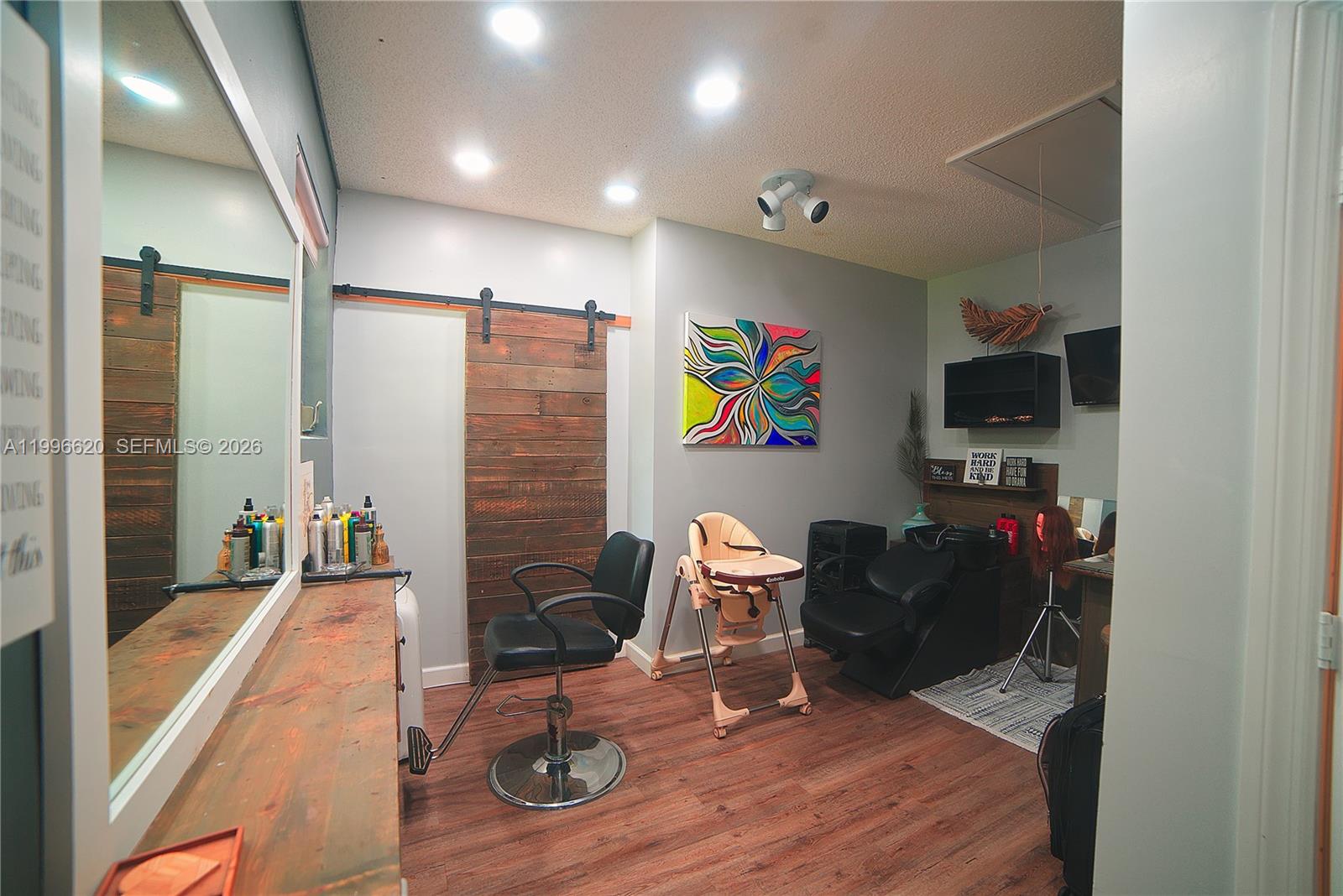 WALDIN PARK ESTATES - Residential